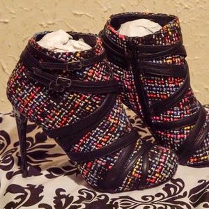 🚫SOLD🚫Bootie Heel